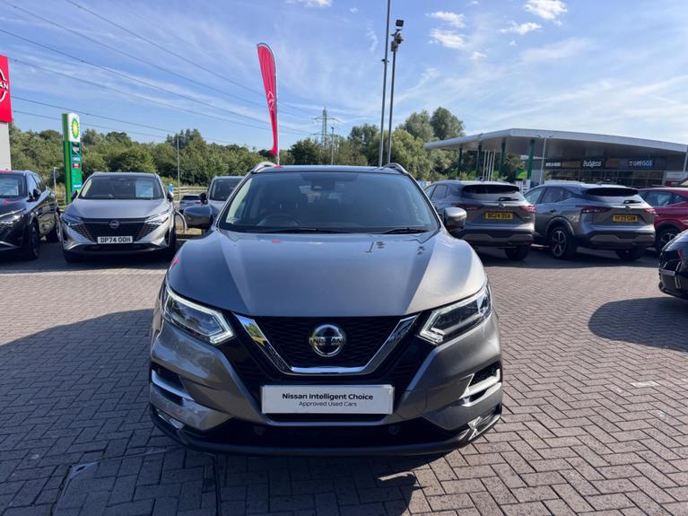 Used Nissan Qashqai KP69WJF 17