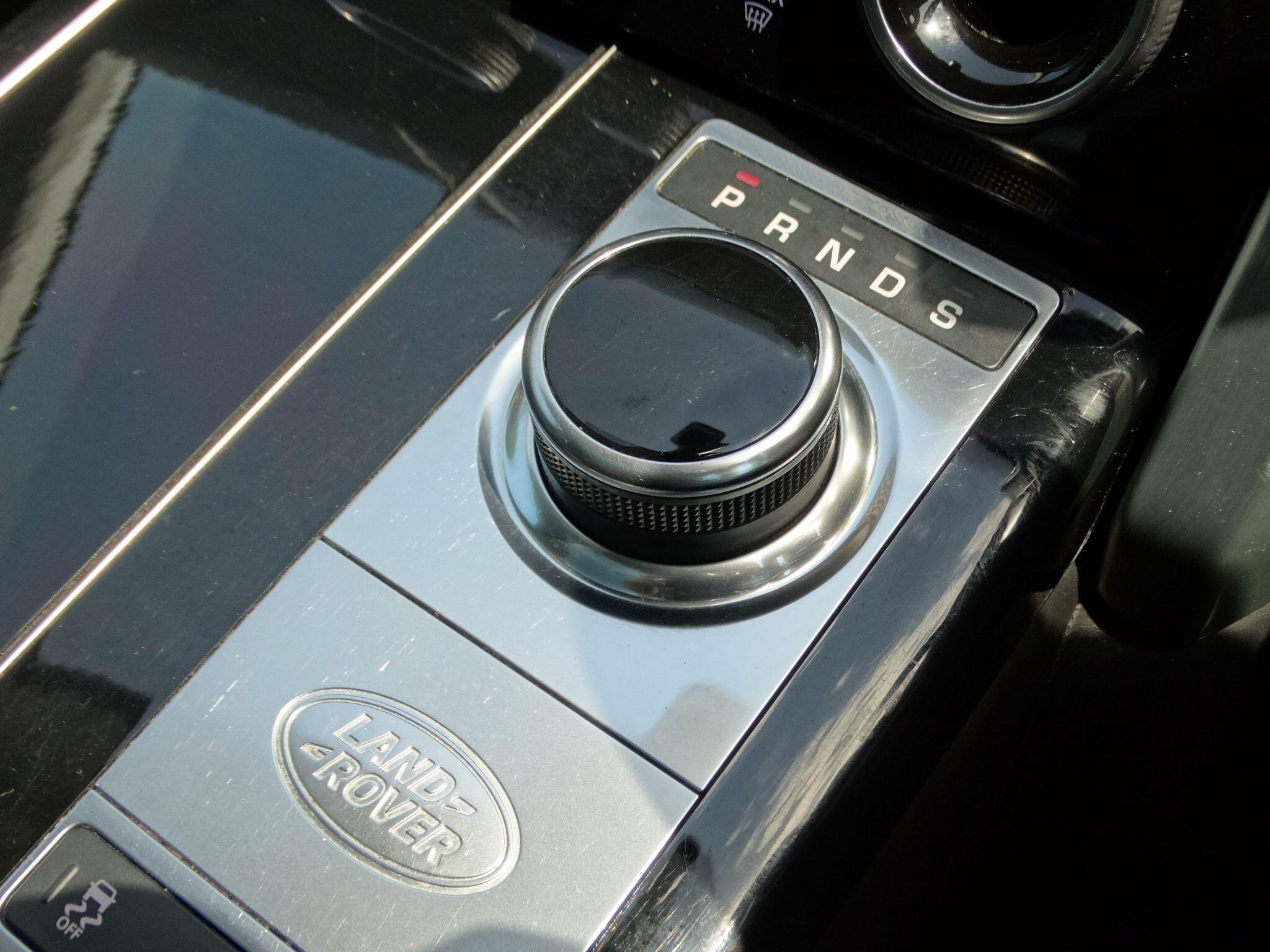 Land Rover Range Rover 4.4 SD V8 Autobiography Auto 4WD Euro 6 (s/s) 5dr — photo 38