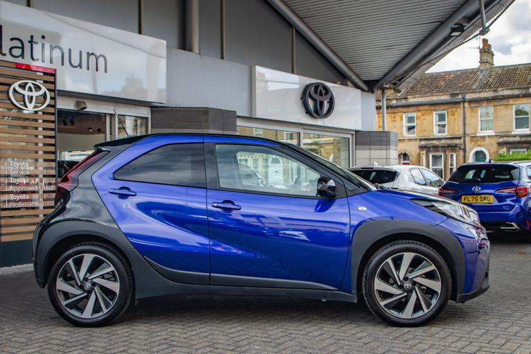 Used Toyota Aygo X YT75VCV 5