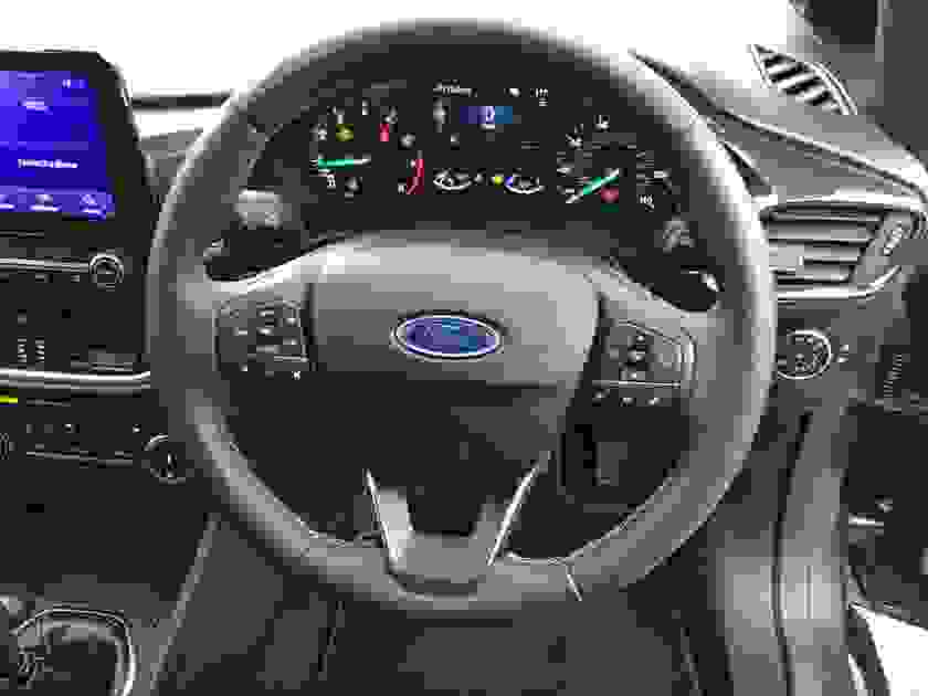 Ford Fiesta Photo at-8b866e1070a54e0297496e2e7c78dba9.jpg