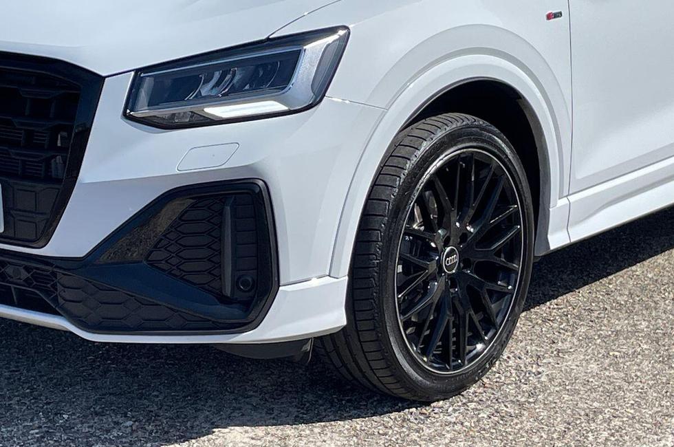 Audi Q2 Photo at-8b94bf424f4c4e5d9fe27391a402ee53.jpg