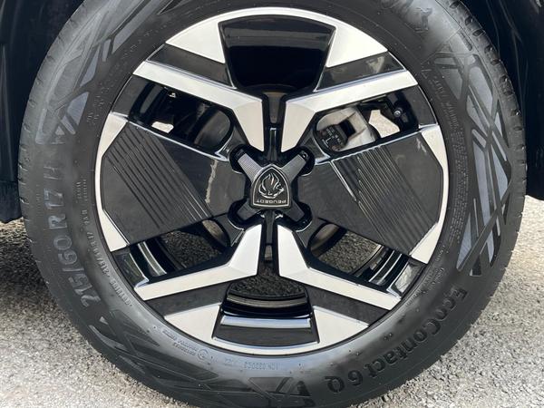 Used Peugeot 2008 BJ73UPP 37