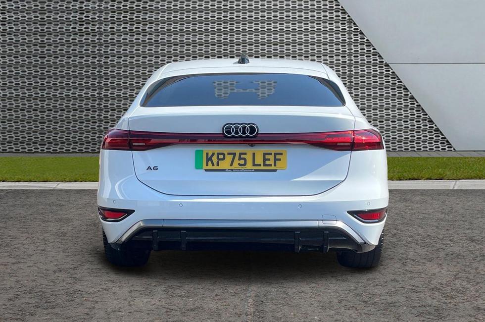 Audi A6 Photo at-8bb280fee45e4c23956a4b6cdfbf819b.jpg