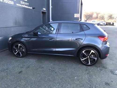 SEAT Ibiza Photo at-8bc5dcad4e4d4a219556c98ea0b62ade.jpg