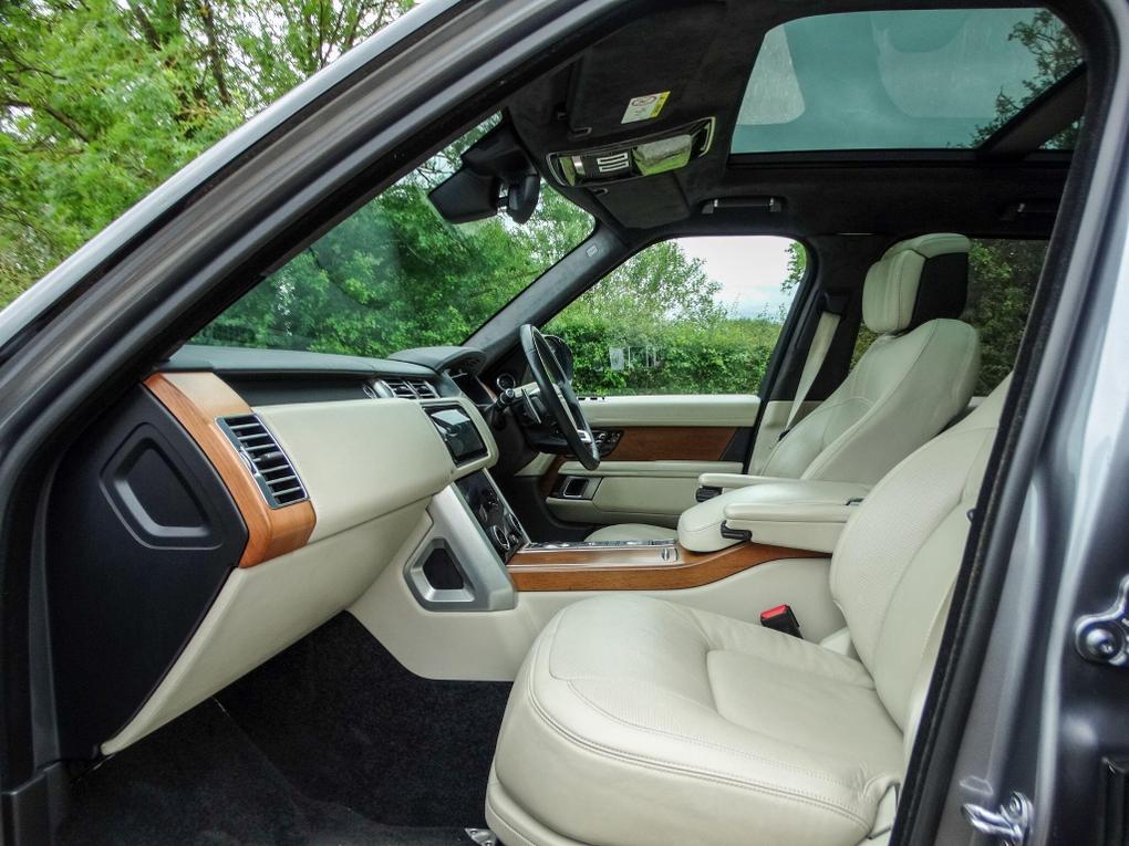 Used Land Rover Range Rover WR70KYF 3