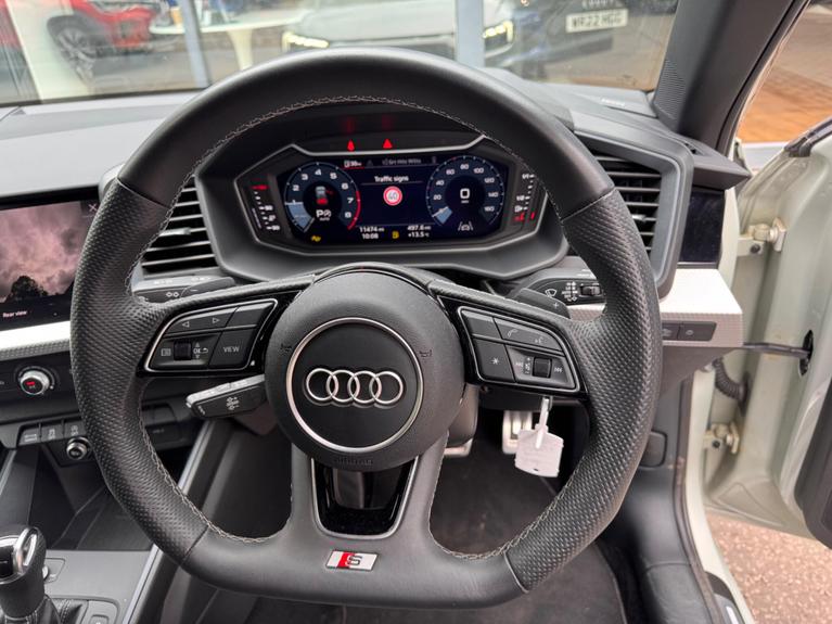 Used Audi A1 HF25TTE 22
