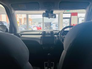 Suzuki Swift Photo 22