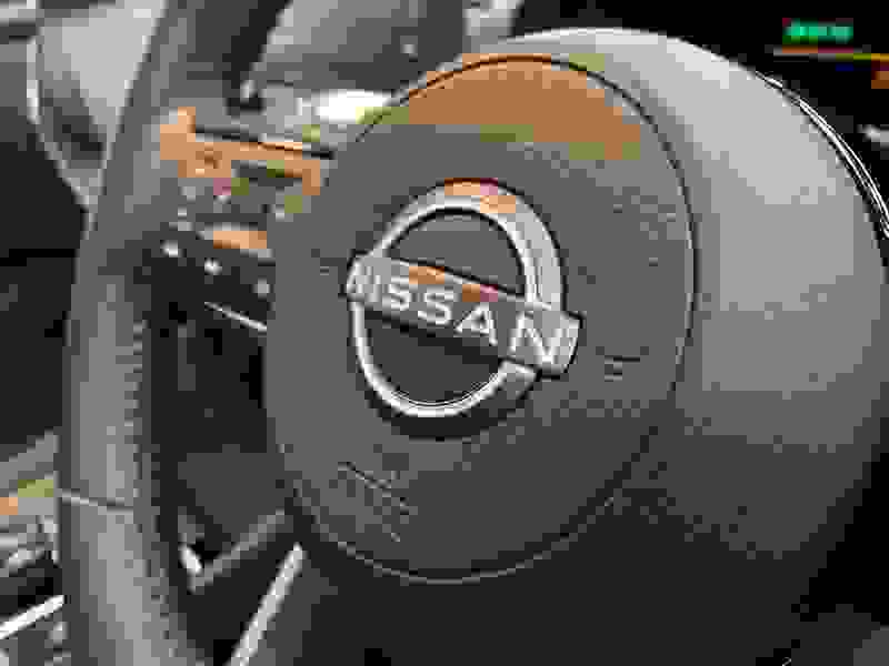 Nissan Qashqai Photo at-8c491071208a48ccb08e5ae5aaf745d4.jpg