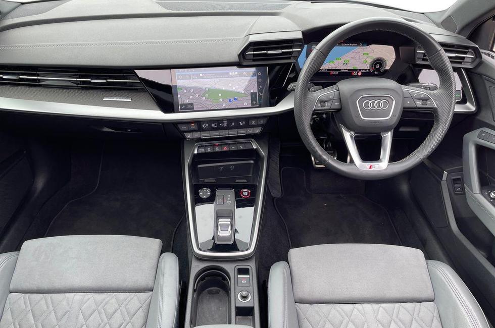 Audi S3 Sportback Photo at-8c61395621764b30a651b443d8255e47.jpg