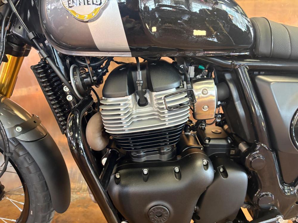 Royal Enfield Bear 650 Photo at-8c6557f9517844b390cd2fd01216e33c.jpg