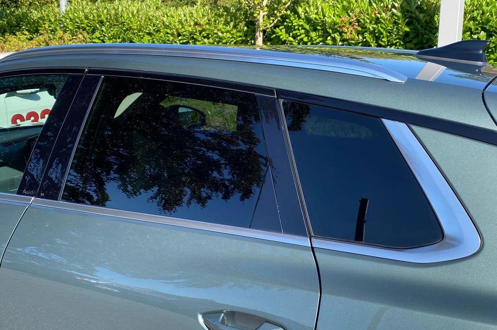 Audi Q3 Photo at-8c993daaa7a246249e021f0899eefbbe.jpg
