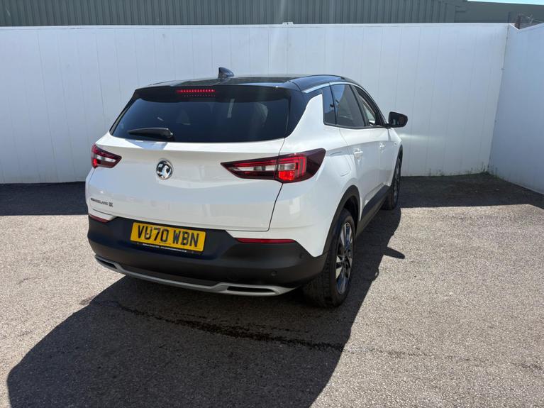 Used Vauxhall Grandland X VU70WBN 8