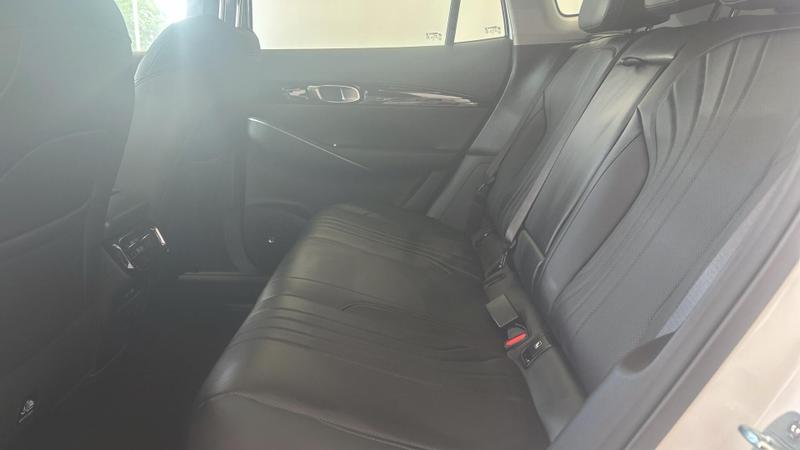 Geely Starray Photo at-8cd6afa300f94d1bb12753ebf288c86e.jpg