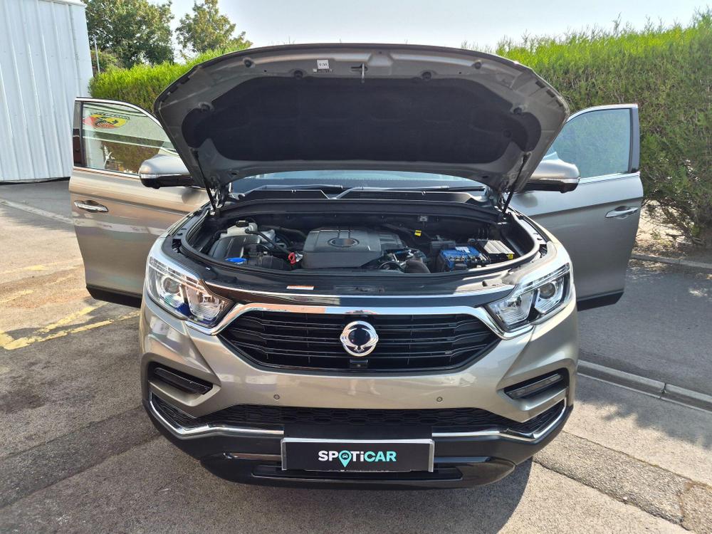 SsangYong Rexton Photo at-8d1230a5e3c042bb96c44ed816d679dd.jpg