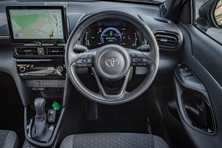 Used Toyota Yaris Cross GL24LNE 26