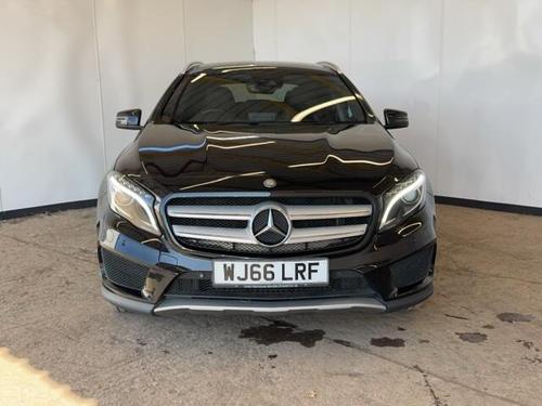 Mercedes-Benz GLA-CLASS Photo at-8d4dcac81df047f6a2394fbfca5aeafa.jpg