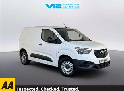2021 VAUXHALL COMBO ELECTRIC 2300 50KWH DYNAMIC PANEL VAN 5DR ELECTRIC AUTO L1 H1 136... photo