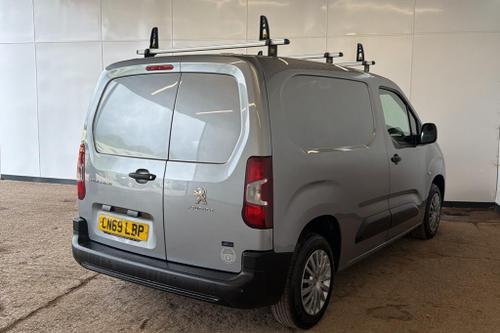 Peugeot PARTNER Photo at-8d845b4eeee643fbaac40536dfe2cbe3.jpg