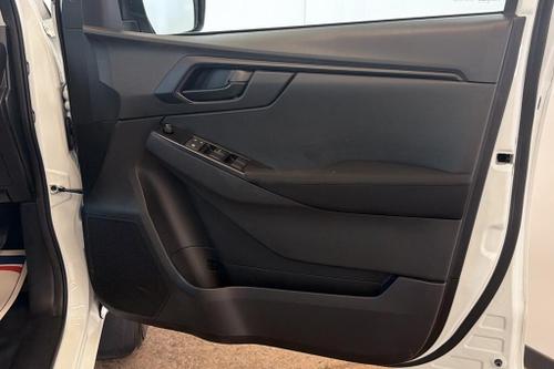 Isuzu D-MAX Photo at-8d893fb11d074a80a5bed1d7616eaccf.jpg