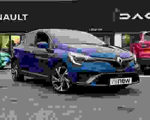 Renault Clio 1.6 E-TECH RS Line Auto Euro 6 (s/s) 5dr Blue at Startin Group