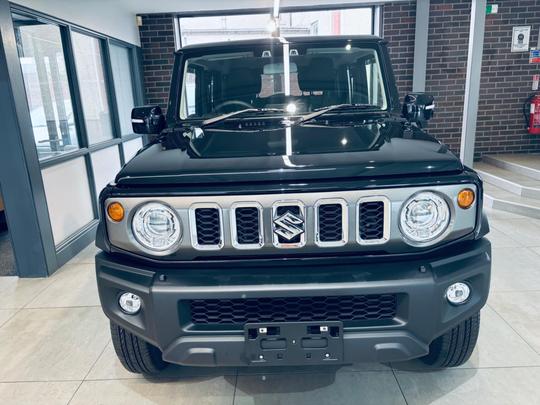 Suzuki Jimny Photo at-8db1f10093244e109876e50f2d17990a.jpg