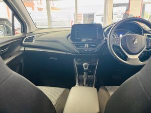 Suzuki S-Cross Photo 26