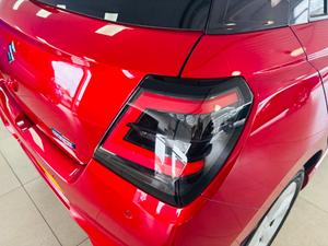 Suzuki Swift Photo 21