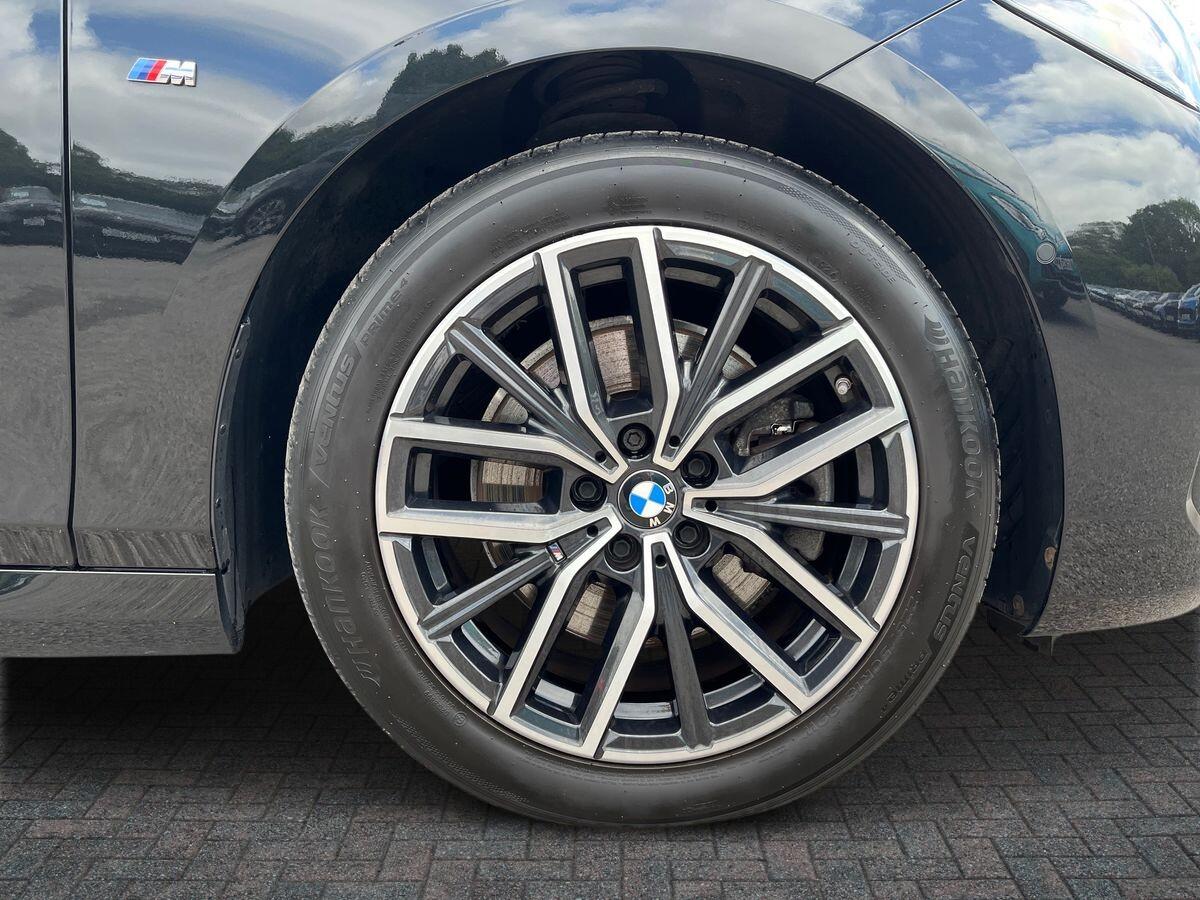 BMW 2 Series Active Tourer Photo 8
