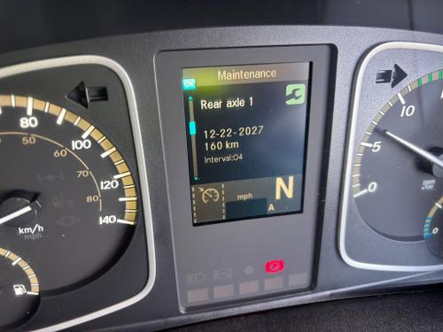 Mercedes-Benz Atego Photo at-8e4120f2efd4431ea6637a5bb274427a.jpg