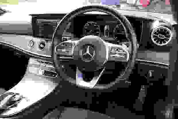 Mercedes-Benz E Class Photo at-8e5276f7422b49c6befd7c9f475f0b07.jpg