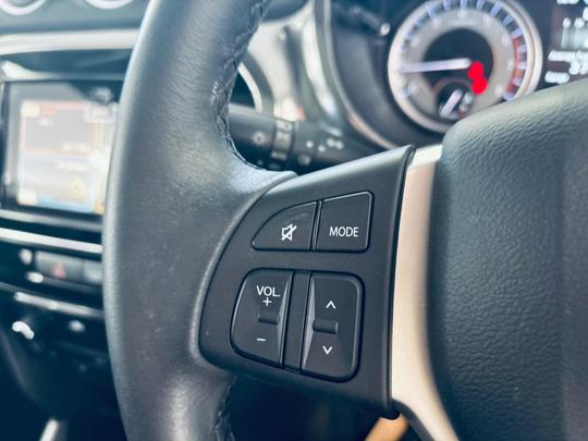 Suzuki Vitara Photo at-8e7a711a457a4dc799eb7fd9cba008e2.jpg
