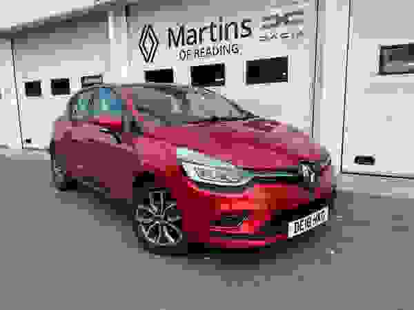 Used 2018 Renault Clio 0.9 TCe Urban Nav Euro 6 (s/s) 5dr Red at Martins Group