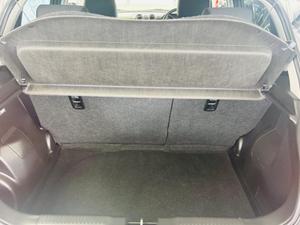 Suzuki Swift Photo 16