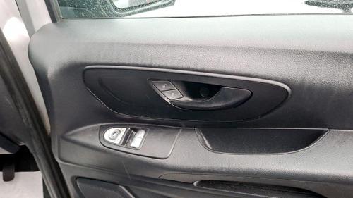 Mercedes-Benz Vito Photo at-8ee3d5cca0274841b894478360a13305.jpg