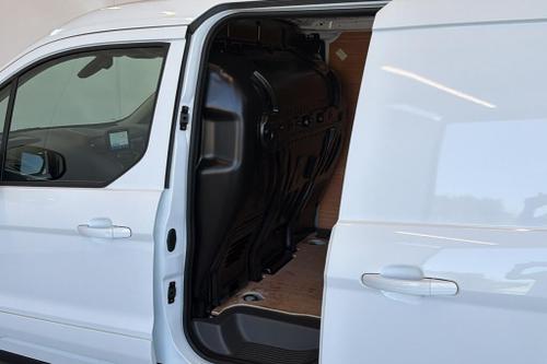 Ford TRANSIT CONNECT Photo at-8f387fa5de554968b7b764a9f155bd73.jpg