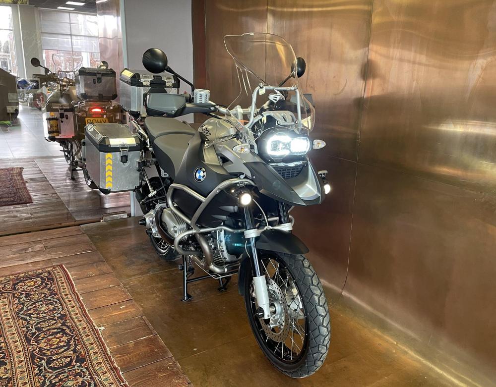BMW R 1200 GS Adventure Photo at-8f78b458dcb347bb99dd489f8be306ce.jpg