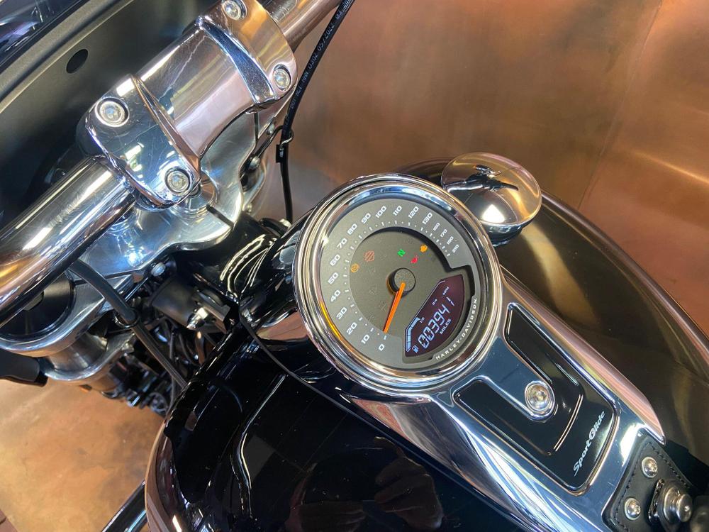 Harley-Davidson Softail Photo at-8f80694c875f4d9e906d69b59f5e6ce3.jpg