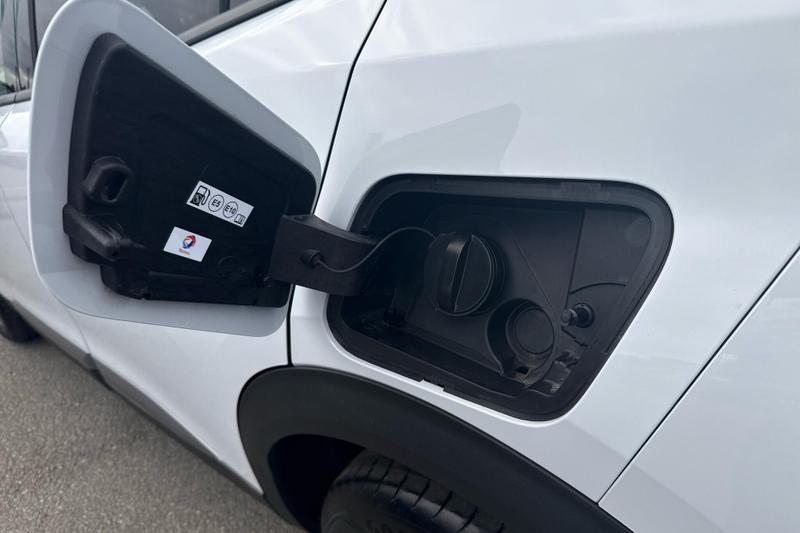 Used Peugeot 2008 GY24FKS 36