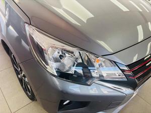 Mitsubishi Mirage Photo 10