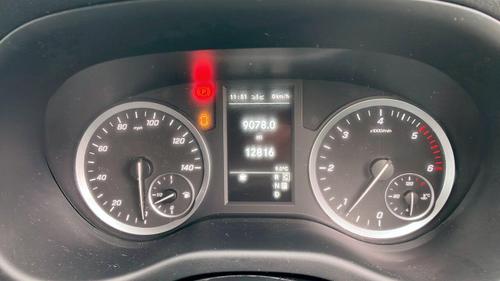 Mercedes-Benz Vito Photo at-9029f27638b642cd94ad9b7589d7292d.jpg