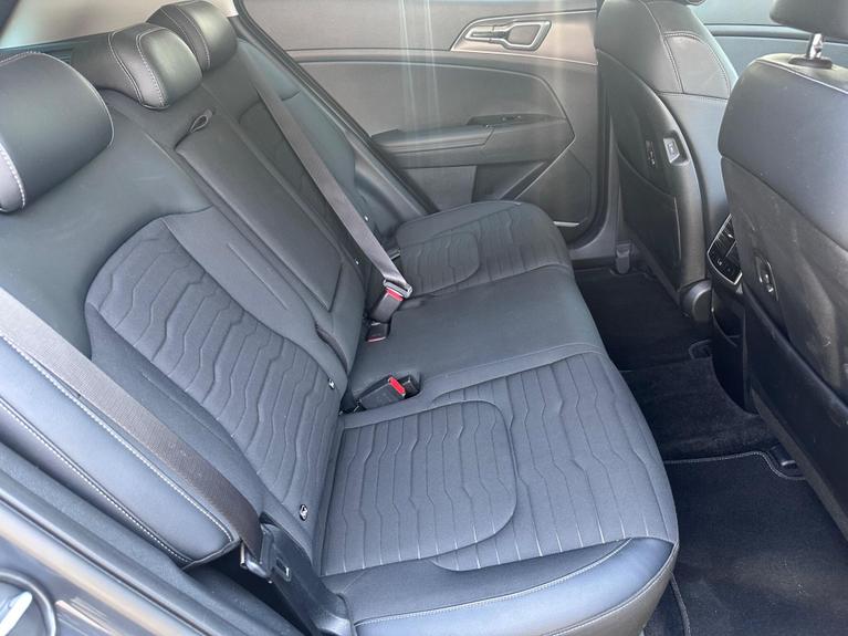 Used Kia Sportage YE72KJZ 14