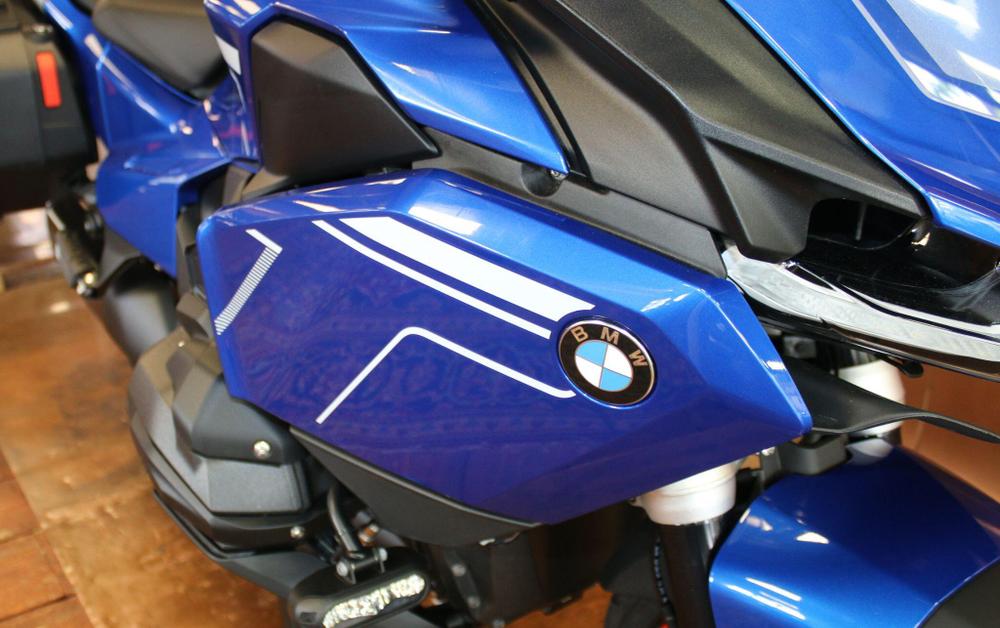 BMW R 1300 RT Photo at-905f1a8ef6f2456496dcbb1f1406bbfc.jpg