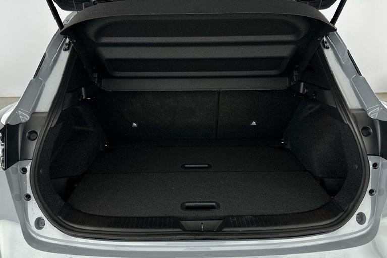 Used Nissan Qashqai OW74VTA 9