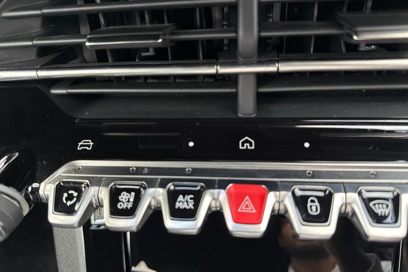 Used Peugeot 2008 BA23HHL 19