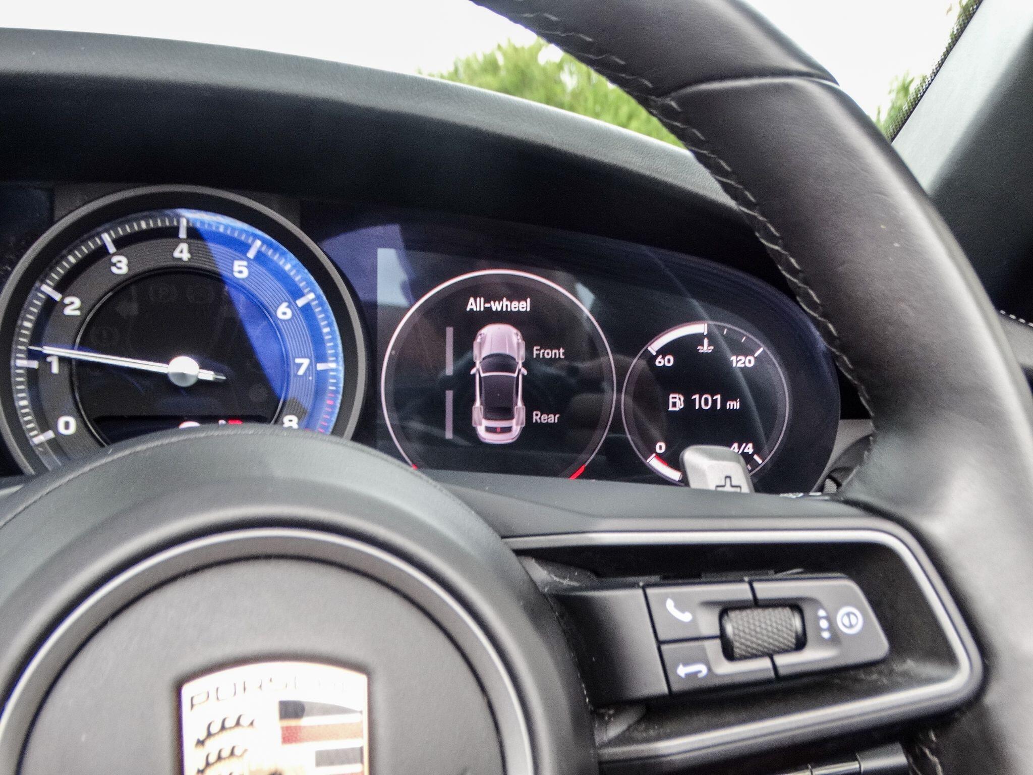 Porsche 911 3.0T 992 Carrera 4S PDK 4WD Euro 6 (s/s) 2dr — photo 21