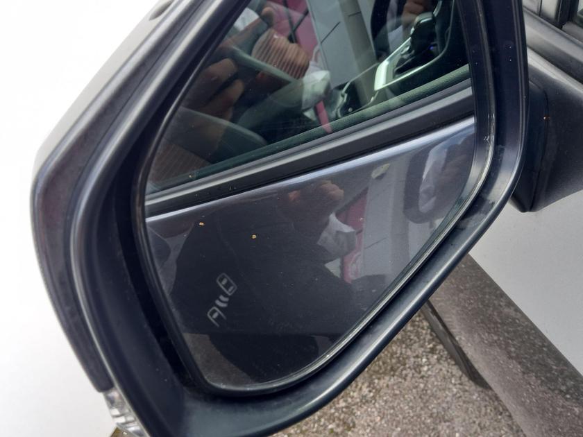Suzuki Across Photo at-90a705cba60940979c645b376f2b0d2e.jpg