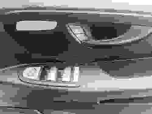 Mercedes-Benz eVito Photo at-90caf81fd824420b9ac7338add5d06c8.jpg