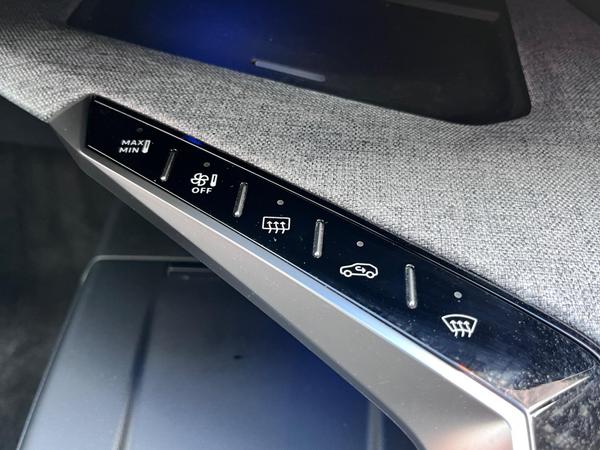 Used Peugeot 3008 BF74ZKA 42