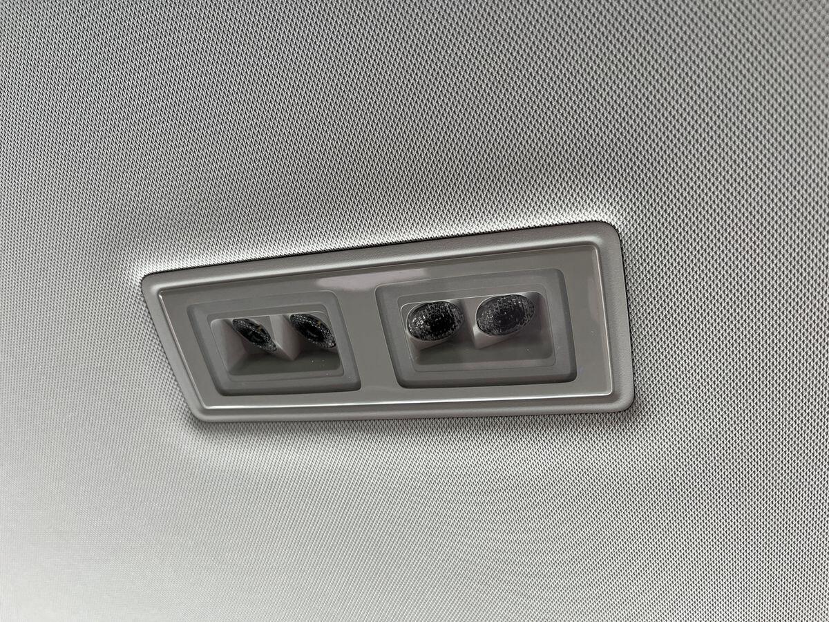 Volkswagen Tiguan Photo at-9195a58f7499404797fbab61b637d444.jpg