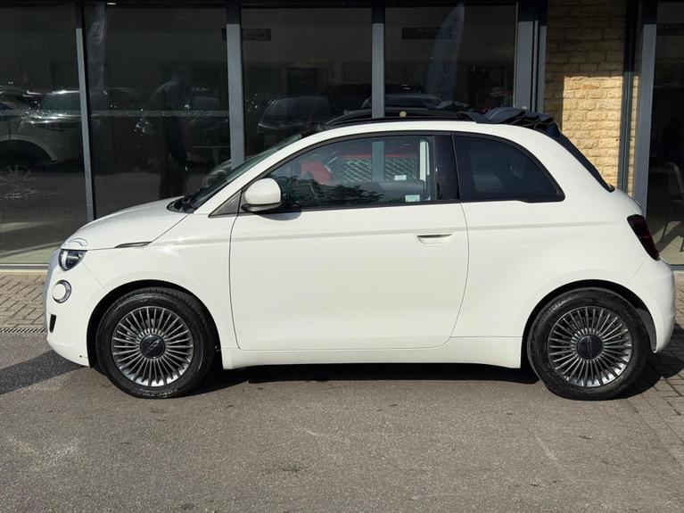 Used Fiat 500e C VX22LHV 5